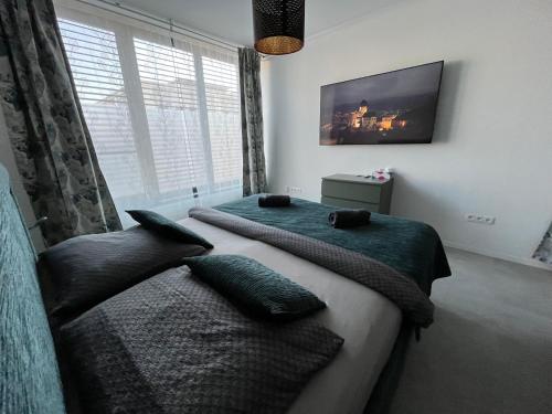 DELUXE APARTMENT (Free Parking)