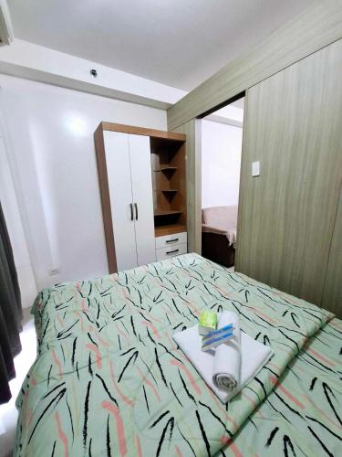 Wood Haven Seaside View Bedroom