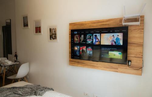 Modern Oasis*Heart of City*Fast Wi-Fi/Netflix WFH