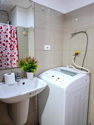 Wooden style amenities view