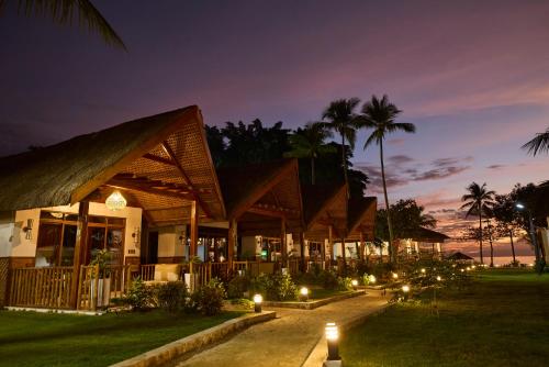 Casa Verde Cliff Resort & Spa