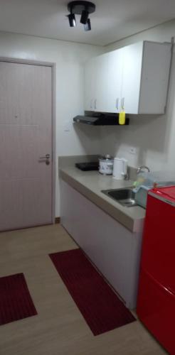 1 Bedroom with Free wifi and Netflix in Trees Residences