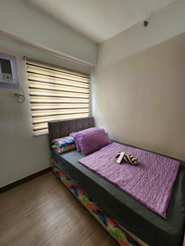 1 Bedroom with Free wifi and Netflix in Trees Residences