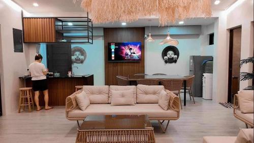 Casa Yunika Modern Guesthouse in Apalit