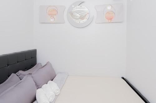 The Prestige Shore by the Bay