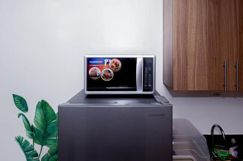 The Prestige Shore by the Bay