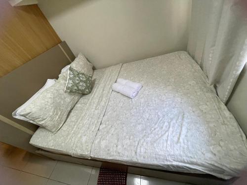 1bedroom pool view with big balcony