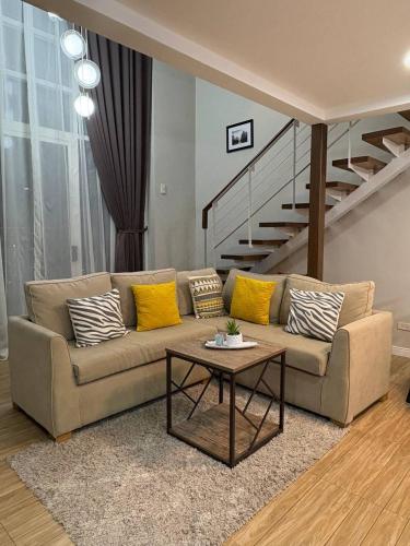 Weni's Place - An Urban Loft Type