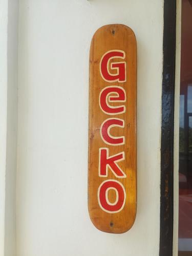 Jade’s Casa De Arte