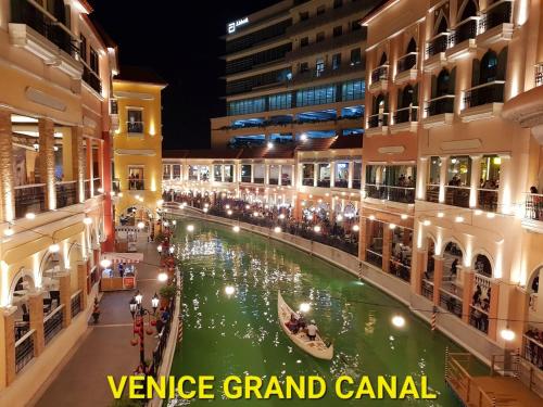 Luxury BGC Condo, Venice Grand Canal #vlrc5h
