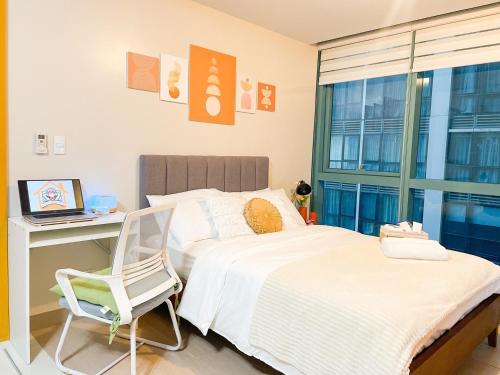 BGC's Best Condo Near Uptown Mall #oursw15o