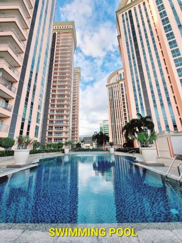Luxurious Condo Beside Venice Mall #vlrtd20e