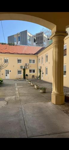 Home Apartmani I Sobe