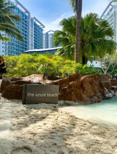 Azure Urban Resort Residences - Staycationary Miami 1710