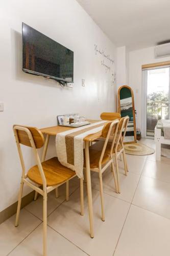 4-Pax Studio w FREE Parking, 5 mins to Sky Ranch