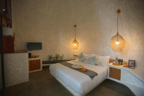 Panorama Beach Club & Resort