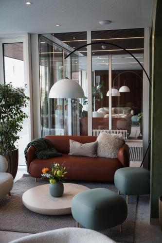 Alphotel