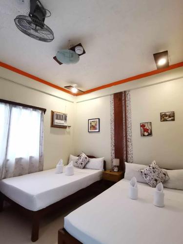 St. John Island View Pensionne