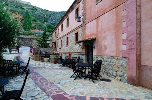 Caserón de la fuente