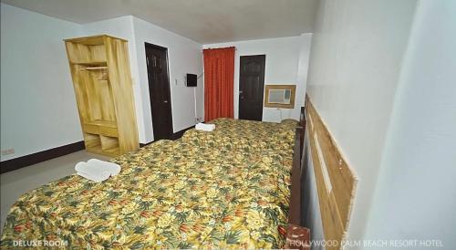 Hollywood Palm Beach Resort