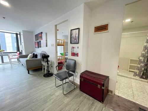 Modern Condotel in Ortigas good up to 8 pax