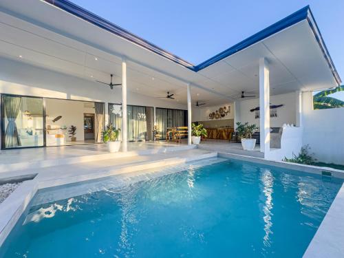 White House Villa El Nido