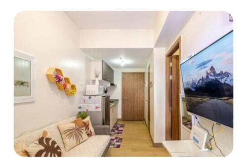 Benjamin's crib staycation