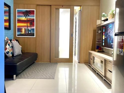 MOA Shell Residences - Big Balcony Facing Pool