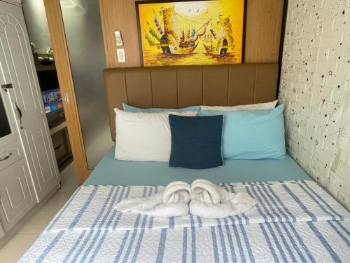 MOA Shell Residences - Big Balcony Facing Pool