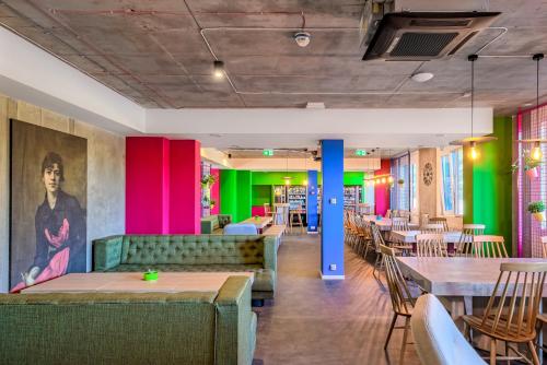 Easy One Premium Art