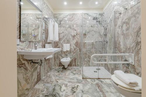 La Paloma Blanca Hotel