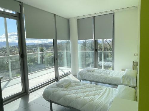 Green Nest Hostel Uba Aterpetxea