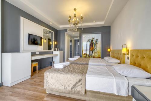 Sey Beach Hotel & Spa