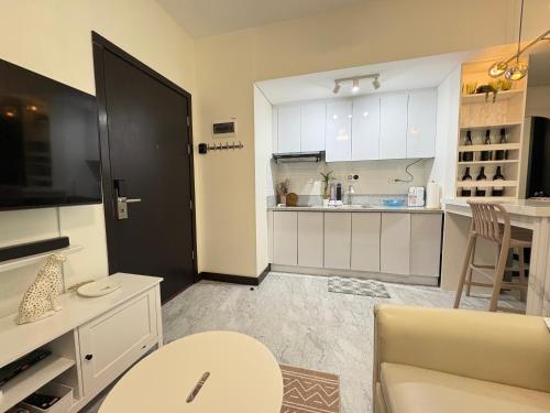 San Lorenzo Place Mall & Residences Tower 3 by Magallanes MRT station Makati