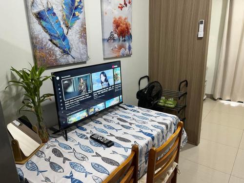 Affordable Shore 2 family suite 2 beds City View TV&WiFi MOA 735