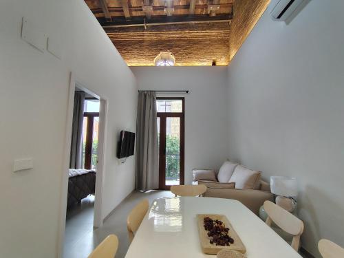 Mandarina Suites - Unique apartments in Valencia