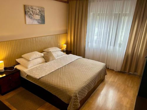 Apartment & Room Monika