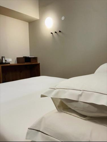 M. Ou. Co. Hotel
