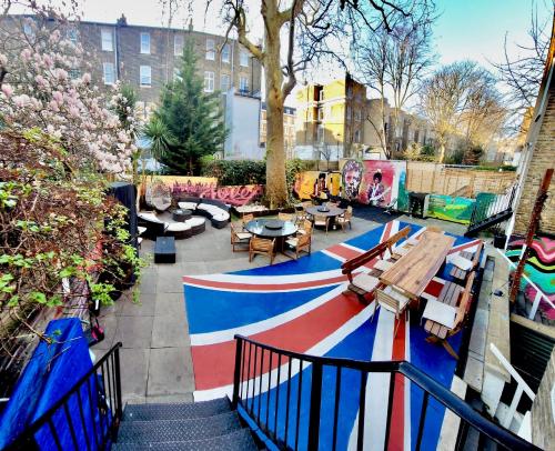 Saint James Backpackers