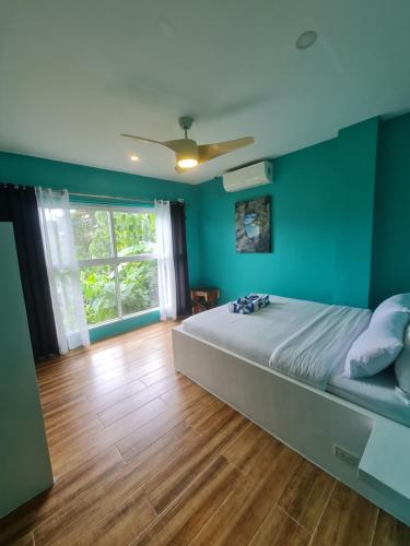 Tablas Seaview Homestay