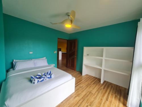 Tablas Seaview Homestay