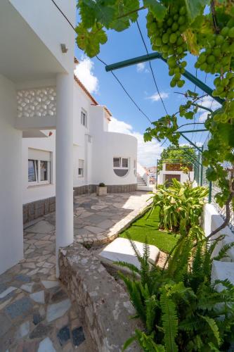 Brisa do Mar - Apartments - T1 with Garden & AC near the Sea, Lagos