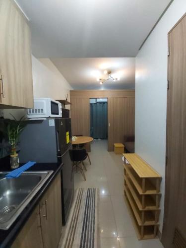 Chic Urban Retreat near mall of asia