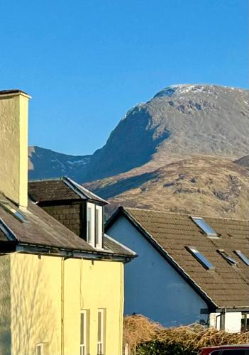 Chase The Wild Goose Hostel