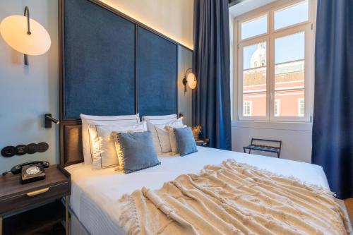 The Editory Riverside Hotel