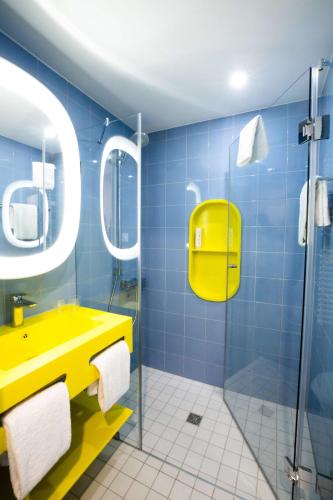 Prize by Radisson, Bern City