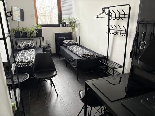 INDUSTRIAL ZONE-STUDIO 3