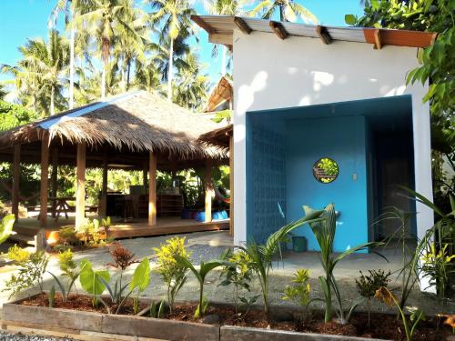 Three Little Birds Surf Hostel