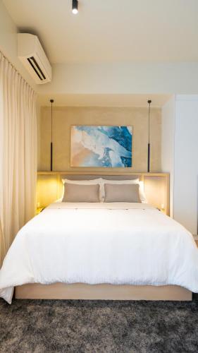 Cozy Flat at Makati s Coolest St