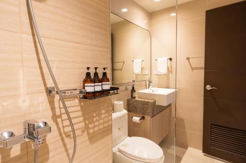 Cozy Flat at Makati s Coolest St